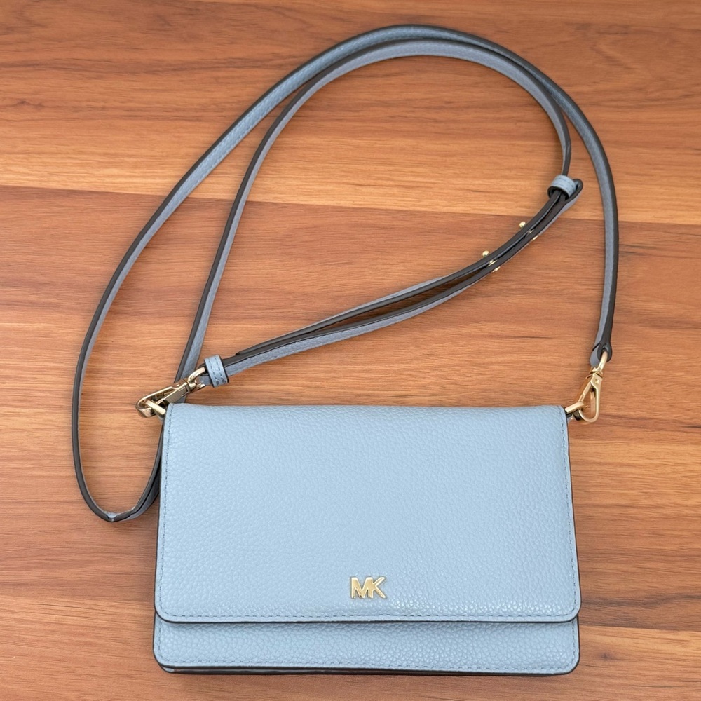 MICHAEL KORS Chambray Pale Blue Pebbled Leather Convertible Crossbody Bag